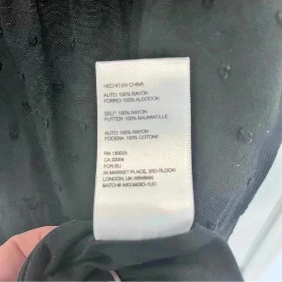 Urban Outfitters Black Swiss Dot Tiered Ruffle Sleeve Lined Babydloll Tiered XS - Picture 8 of 9